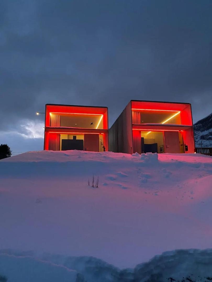 Oceanview Mini-House - Stunning Views Appartement Ramberg Buitenkant foto