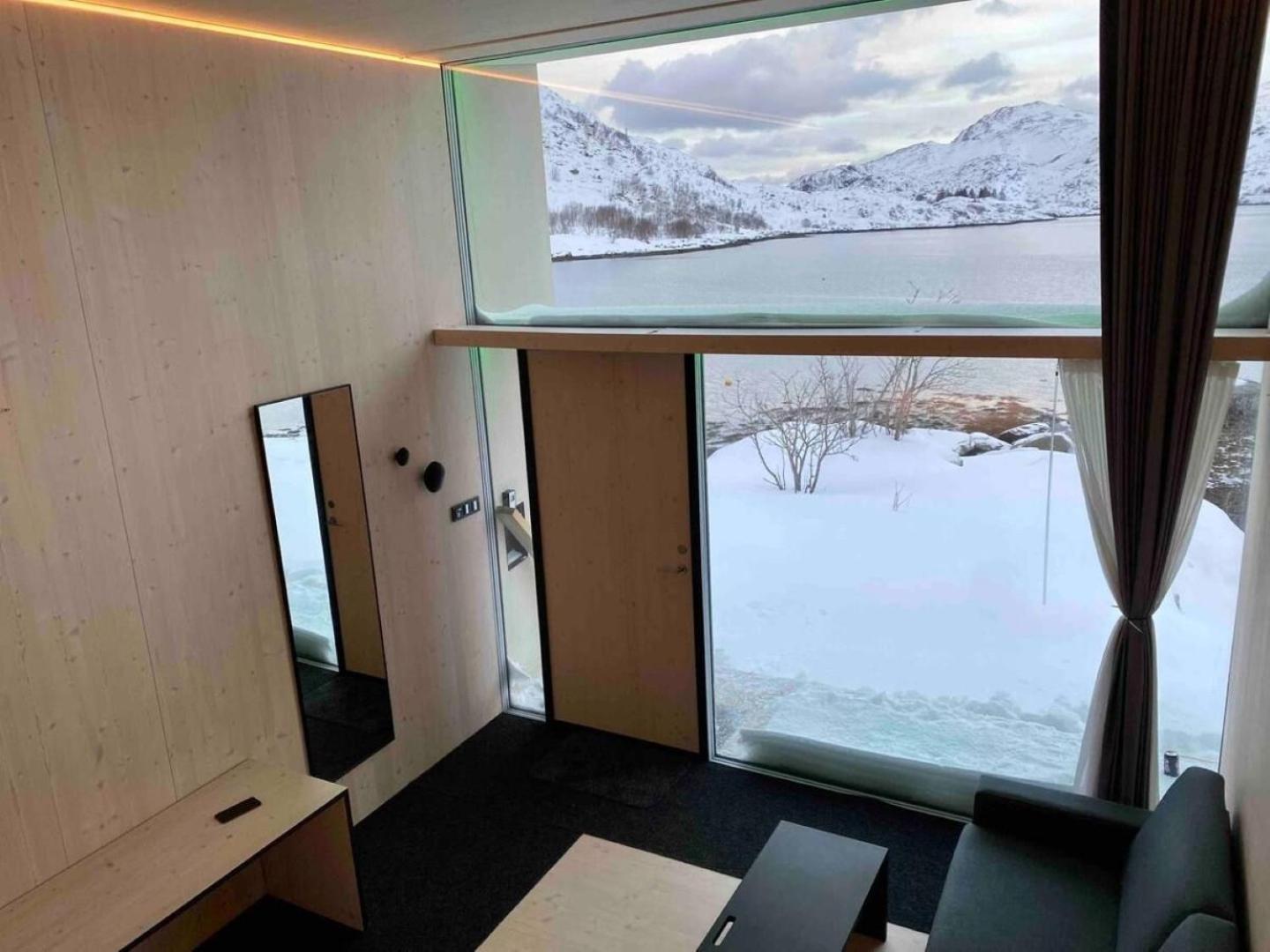 Oceanview Mini-House - Stunning Views Appartement Ramberg Buitenkant foto